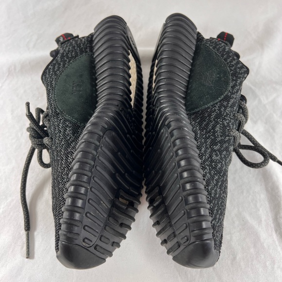 ADIDAS YEEZY Boost 350 V1 Pirate Black Cloth Sneakers Marked as 7 US 2015 - Picture 15 of 17